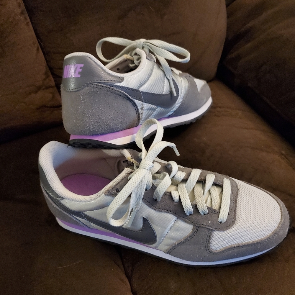 Nike Genicco Sneakers